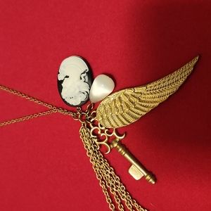 Vintage-Look Necklace